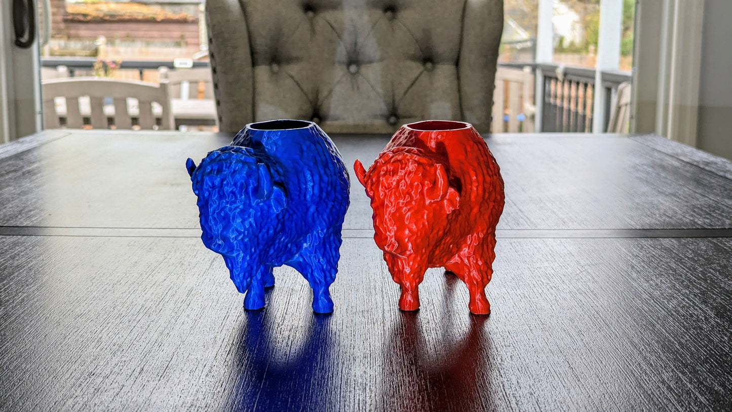 3D Printed Buffalo Planter, Red and Blue Succulent Pot, Eco-Friendly Plant Holder, Gift Wrapping